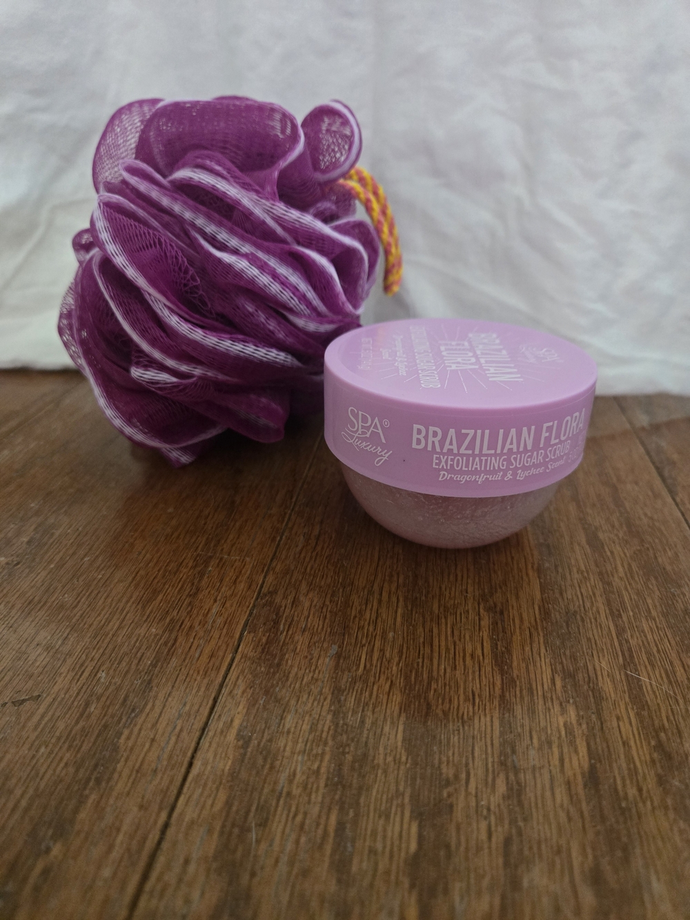 Spa Luxury Brazilian Floral Exfoliating Sugar Scrub - Dragonfruit And Lychee